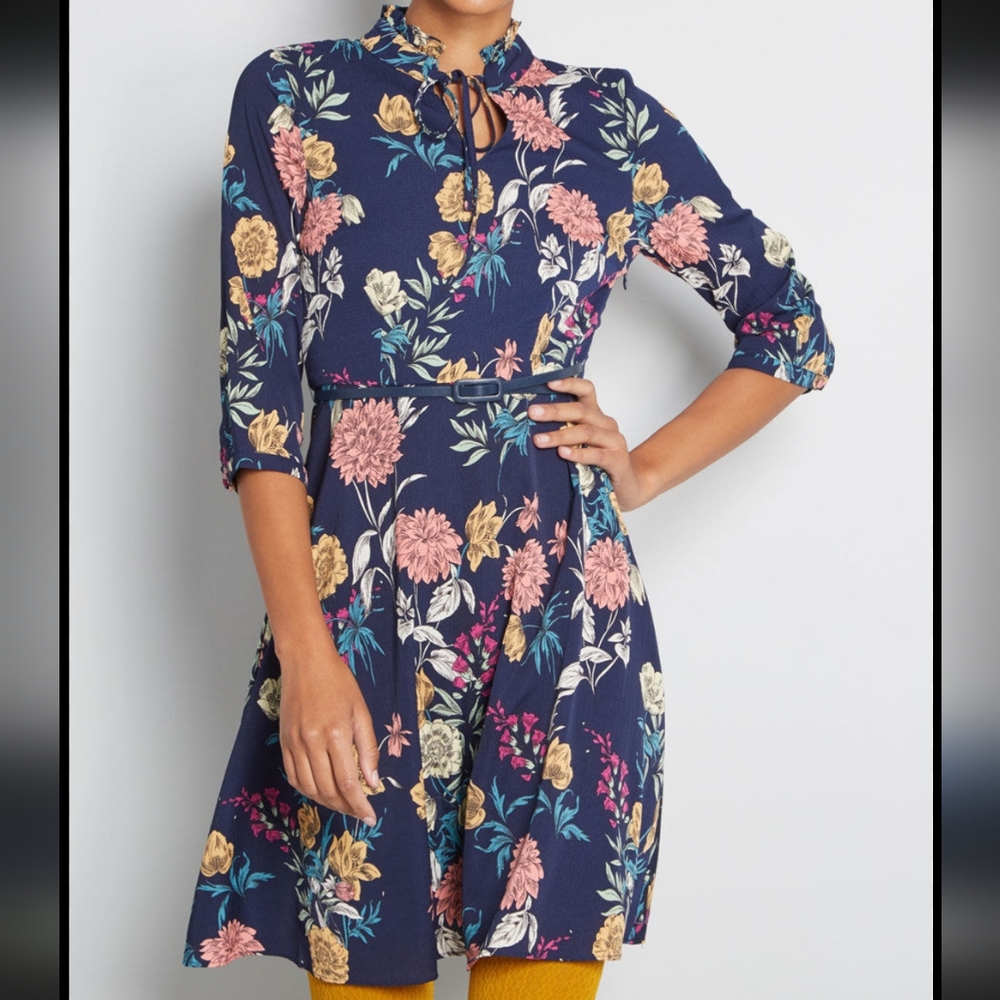 Modcloth Liza Lux Tie Neck Work Dress size XL
